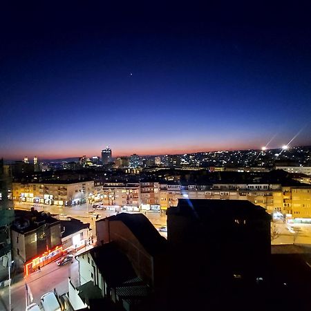 Gorgeous Apartment With City View In The City Center พริสตีนา ภายนอก รูปภาพ